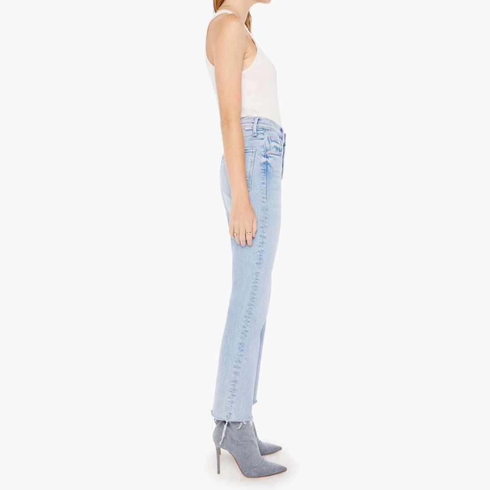Mother The Tripper Ankle Fray Jeans in Big Hair Don’t Care. - Picture 6 of 6